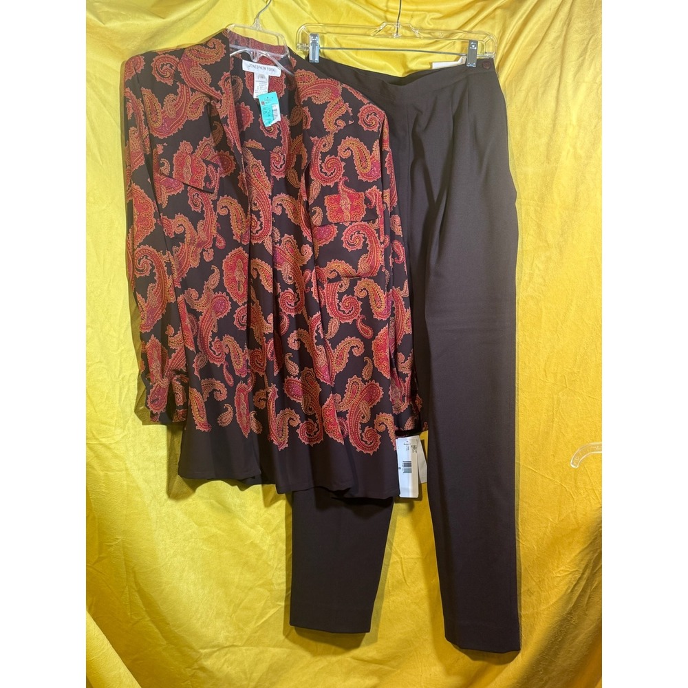 Jones New York Womens Paisley Shirt and Pants Set Brown Burgundy NWT Size 8 10